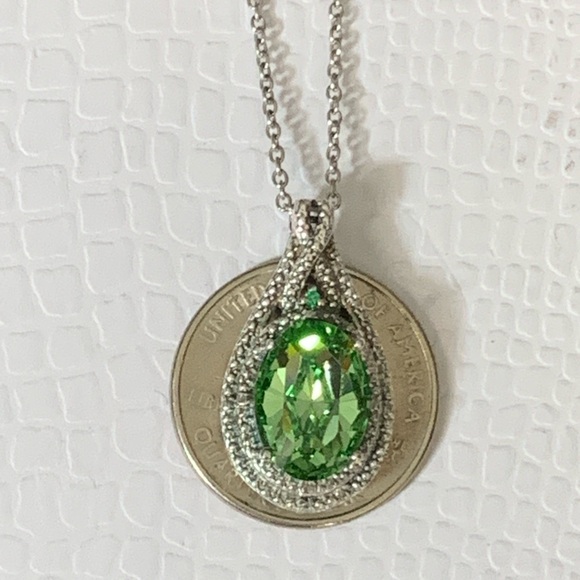 Signed STS 925 Sterling Silver Light Peridot Green Crystal Rhinestone Pendant - Picture 16 of 16